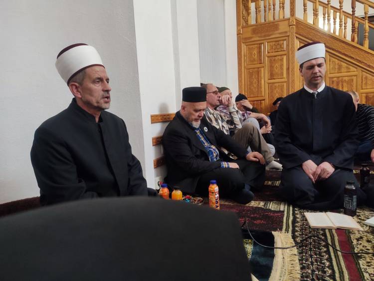 Centralni mevlud povodom Lejletul-Berata u Lugovima