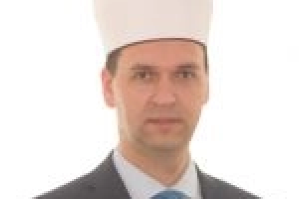 Dr. Hfz. Adnan-ef.