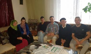 Poštujmo starije da i bi i nas poštovali